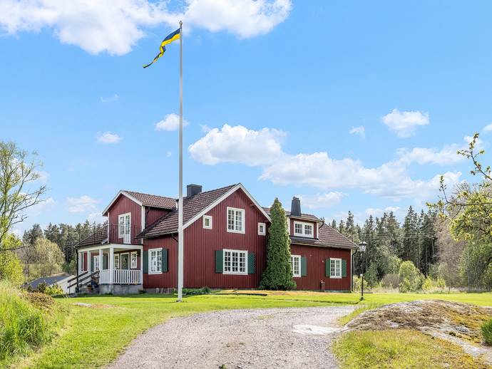 6 rok · 180 m² · Högby Ullebro 1