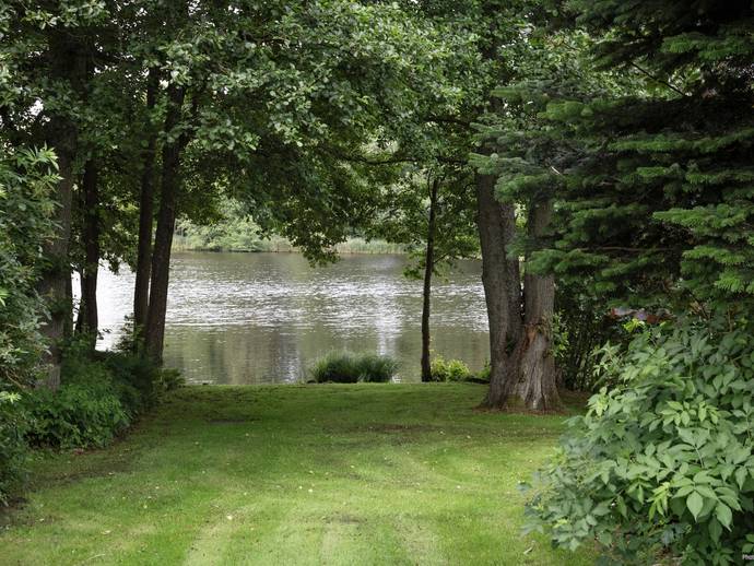 6 rok · 165 m² · Sjölyckevägen 11