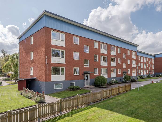 3 rok · 77 m² · Lantmannavägen 74