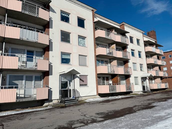 1 rok · 24 m² · Dübengatan 33B