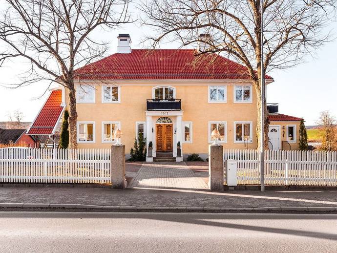 9 rok · 405 m² · Åsgatan 22