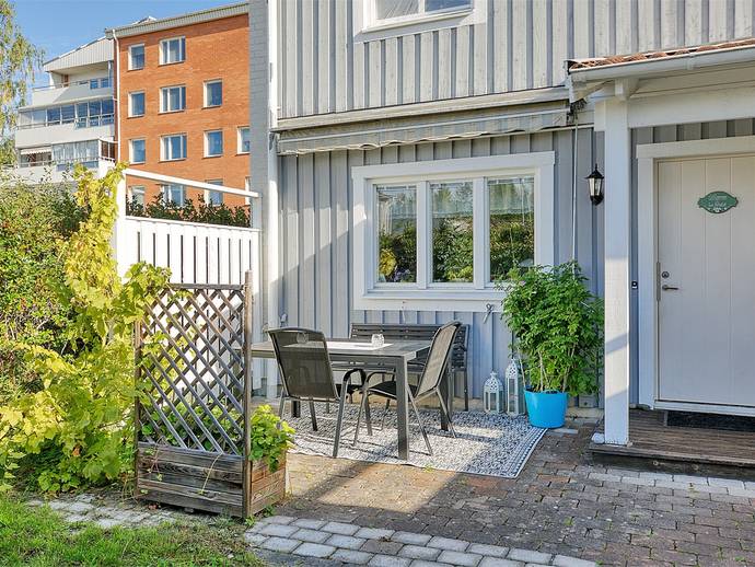 4 rok · 106 m² · Claestorpsvägen 12 D