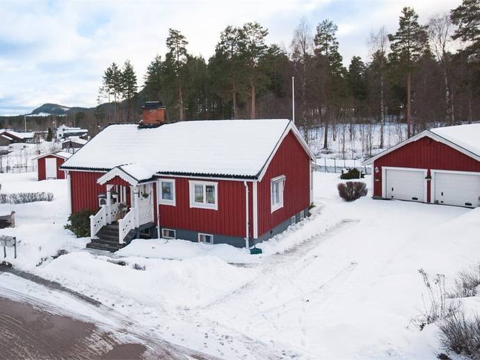 4 rok · 78 m² · Skogsvägen 3