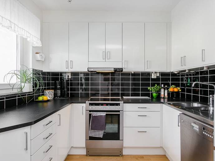 3 rok · 76 m² · Prostgatan 13B