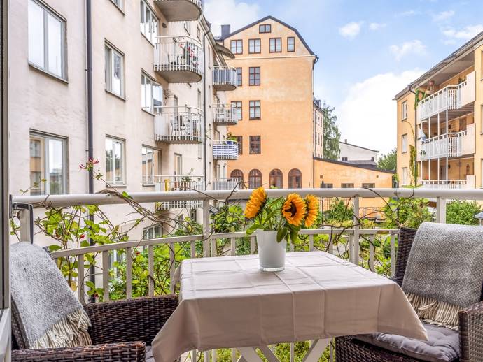 3 rok · 83 m² · Bastugatan 2