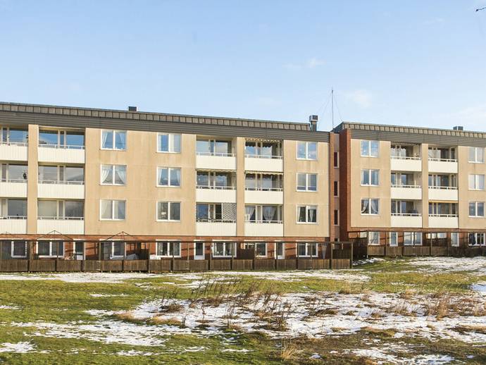 1 rok · 49,5 m² · Klippgatan 27