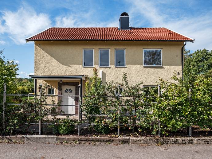 4 rok · 126 m² · Hästhagevägen 19