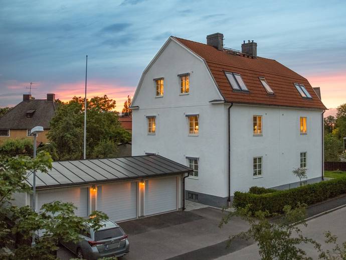 4 rok · 107 m² · Kanbergsgatan 8