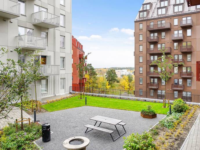 1 rok · 30 m² · Tingstorget 1