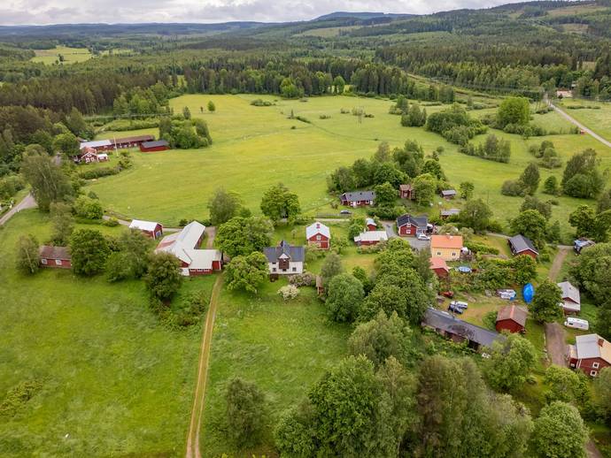 6 rok · 150 m² · Burkens väg 11
