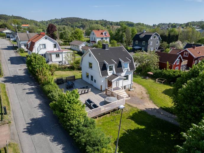 6 rok · 109 m² · Gamla Göteborgsvägen 8