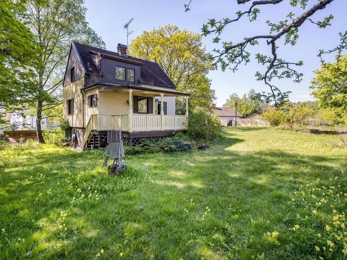 3 rok · 82 m² · Krokvägen 8