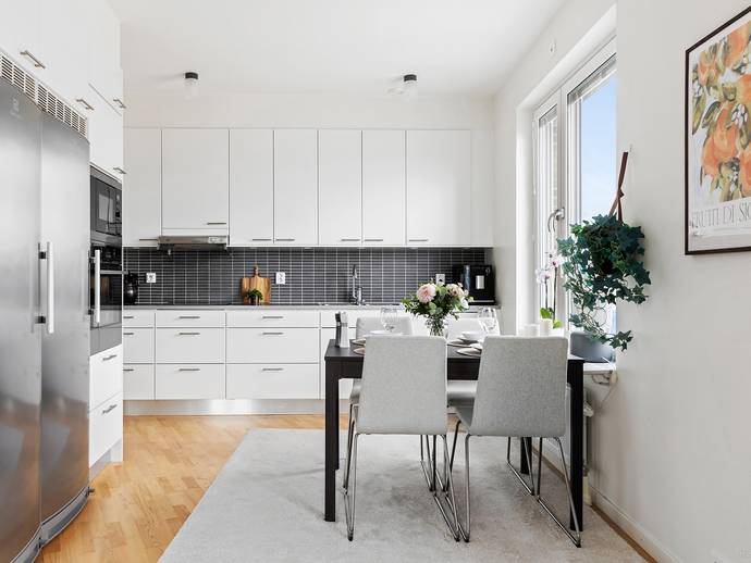 4 rok · 106 m² · Kullavägen 33
