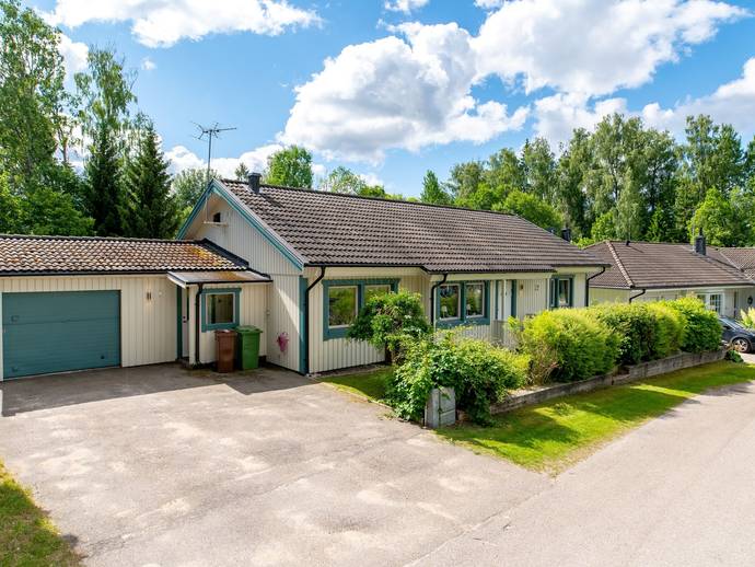 4 rok · 109 m² · Annebergsvägen 12