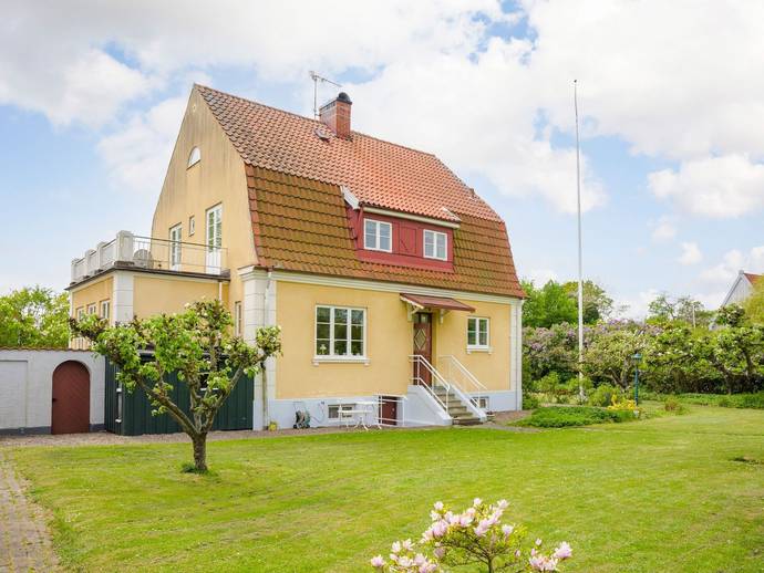 8 rok · 239 m² · Caritasgatan 16