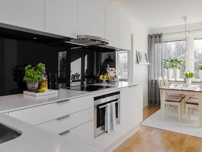 3 rok · 74 m² · De la gardievägen 82A
