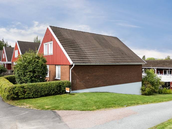 5 rok · 150 m² · Dahlanders väg 2