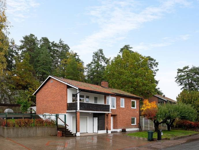 5 rok · 151 m² · Prins Wilhelms väg 14