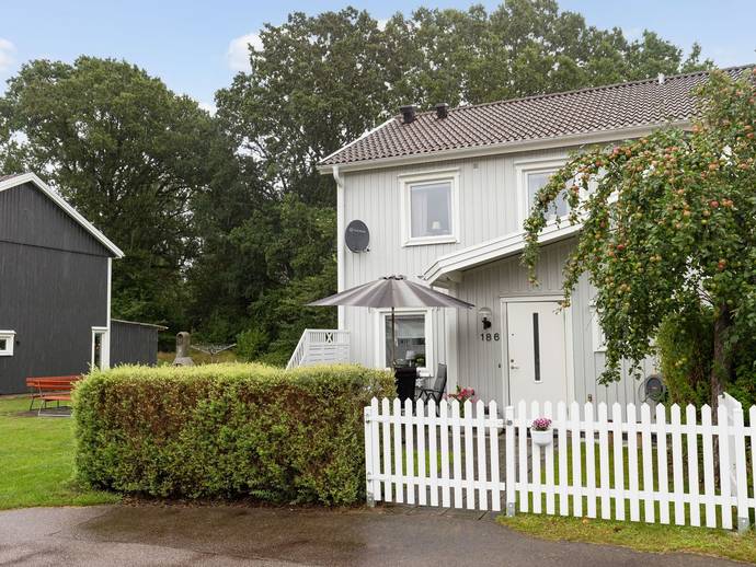 4 rok · 105 m² · Åsgärdsgatan 186