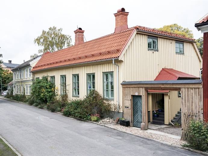 8 rok · 257 m² · Slottsträdgårdsgatan 5