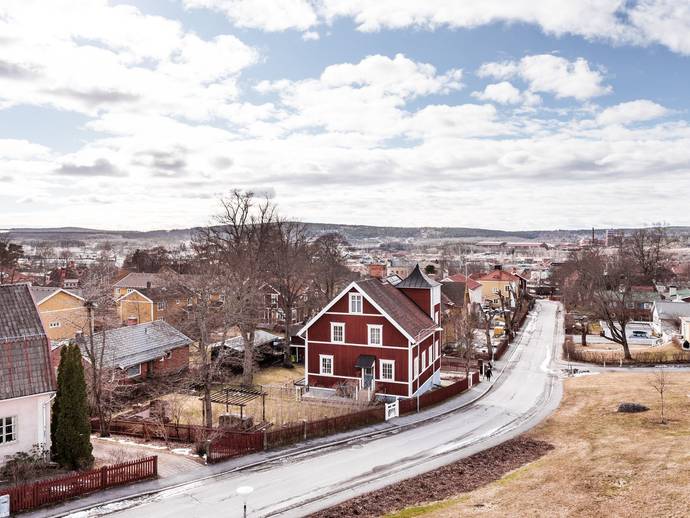 2 rok · 74 m² · Linnévägen 23B