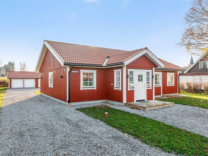 4 rok · 112 m² · Hantverkargatan 3