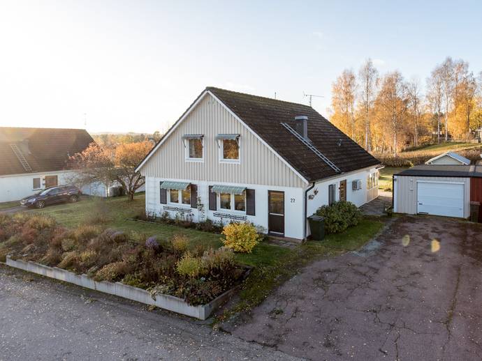 6 rok · 158 m² · Vallmovägen 27