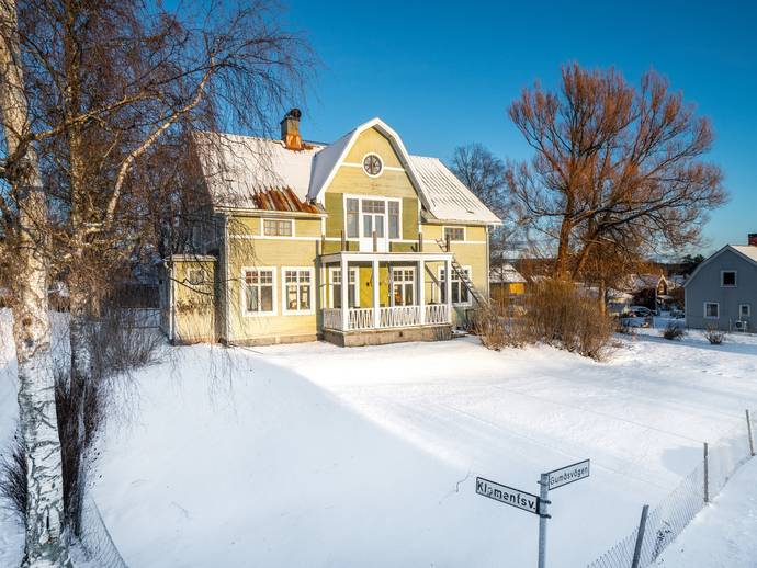 10 rok · 175 m² · Klementsvägen 10
