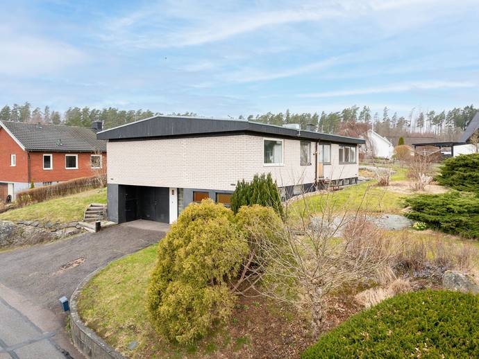 7 rok · 130 m² · Knätofsstigen 4