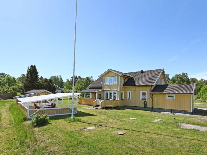 9 rok · 180 m² · Bågvägen 1C