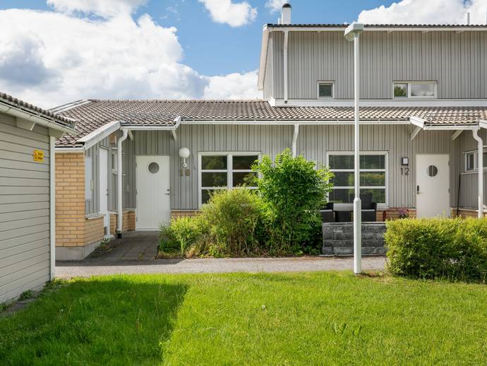 2 rok · 62,8 m² · Lantgårdsvägen 10