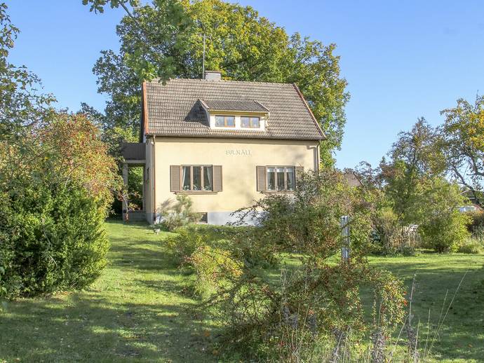 80 m² · Rödhakevägen 1