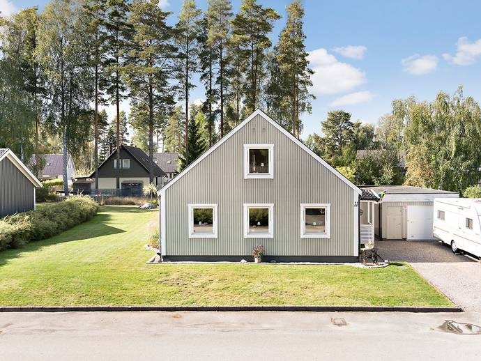 5 rok · 140 m² · Fasanvägen 11