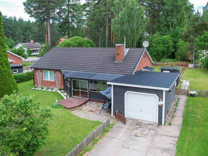 4 rok · 97 m² · Mjölnartorpsvägen 8