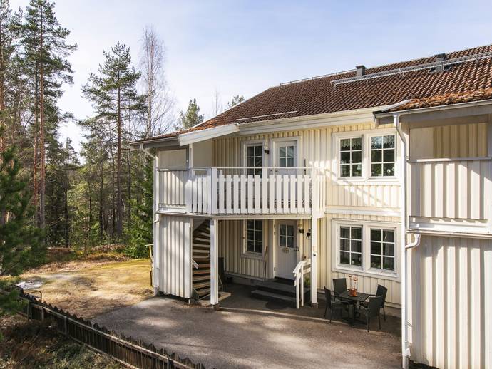 3 rok · 74,9 m² · Norrhedsvägen 5F