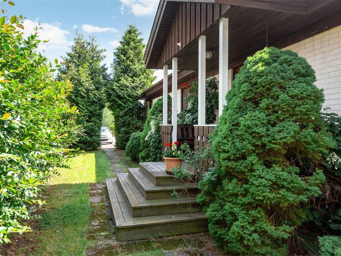 8 rok · 105 m² · Oktobervägen 9