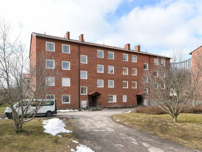 1 rok · 37,5 m² · Torsgatan 22b