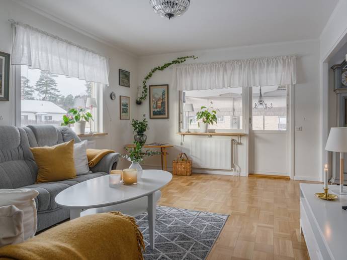 5 rok · 76 m² · Hellebergs väg 24