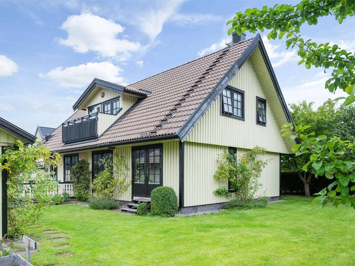 6 rok · 161 m² · Sedelvägen 5