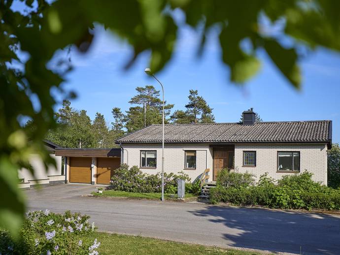 7 rok · 190 m² · Koltrastvägen 7