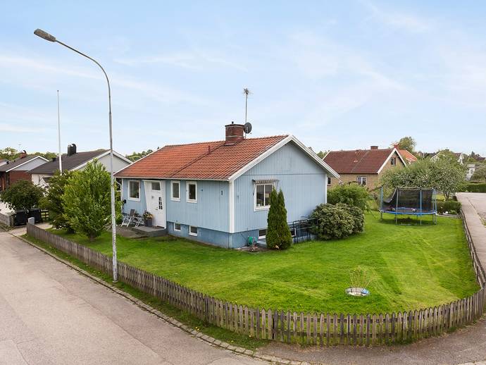 3 rok · 84 m² · Gärdesvägen 1