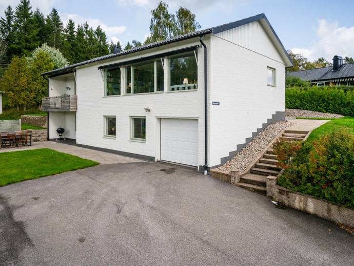 6 rok · 156 m² · Sågaregatan 13
