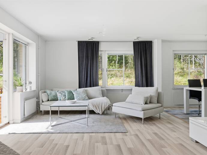 1 rok · 47,5 m² · Aftongatan 12