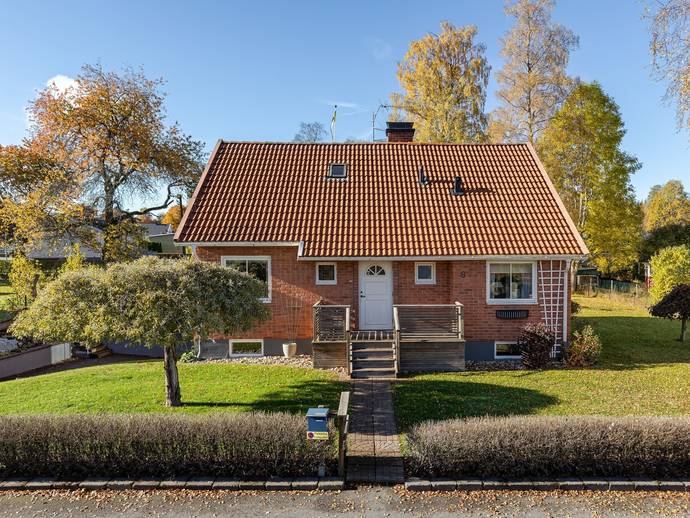 5 rok · 107 m² · Västra Långgatan 8