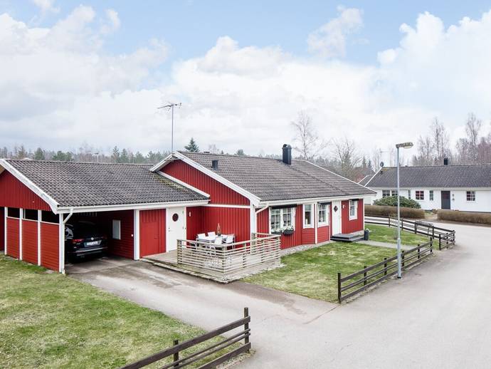 4 rok · 159 m² · Sommarvindsvägen 2