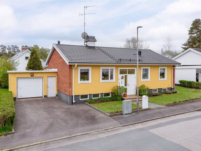 7 rok · 100 m² · Rosengränd 5