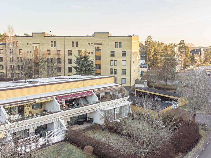2 rok · 68 m² · Lövstavägen 100