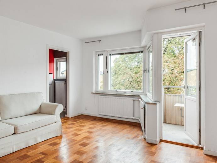 1 rok · 34,5 m² · Jägersrovägen 16 A