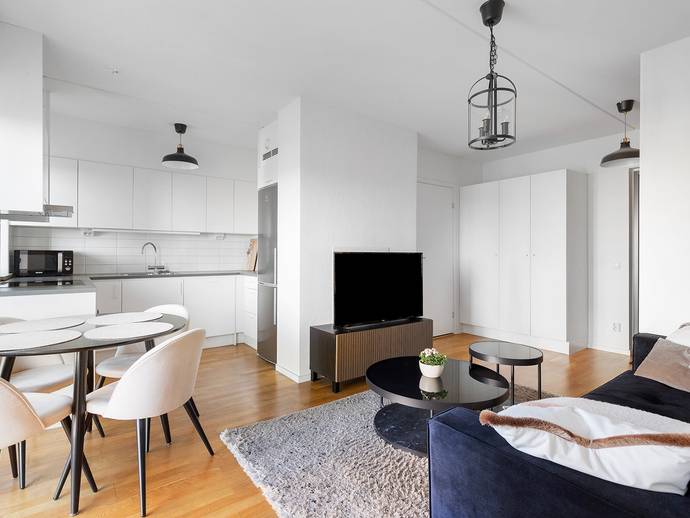 2 rok · 40 m² · Almbygatan 10, 4tr