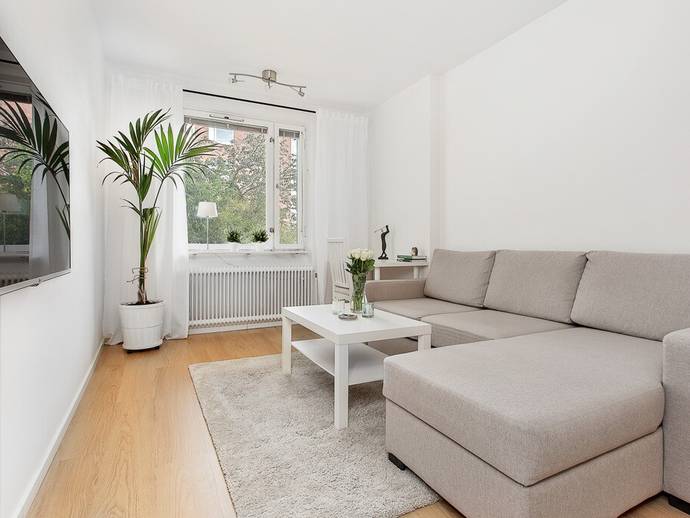 1 rok · 28 m² · Alphyddevägen 41